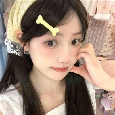 女性集中营